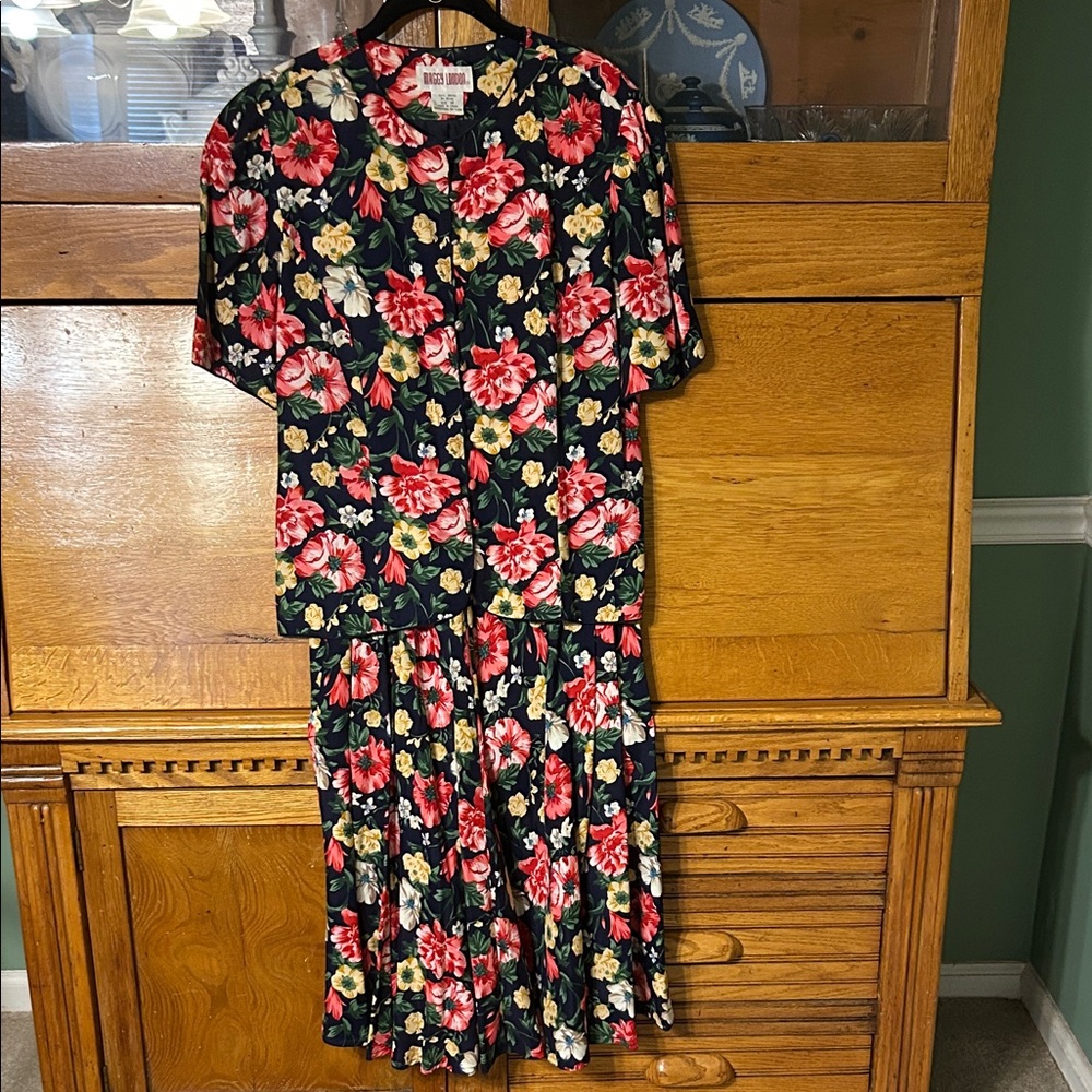 Maggy London 80s Floral Skirt Set Vintage